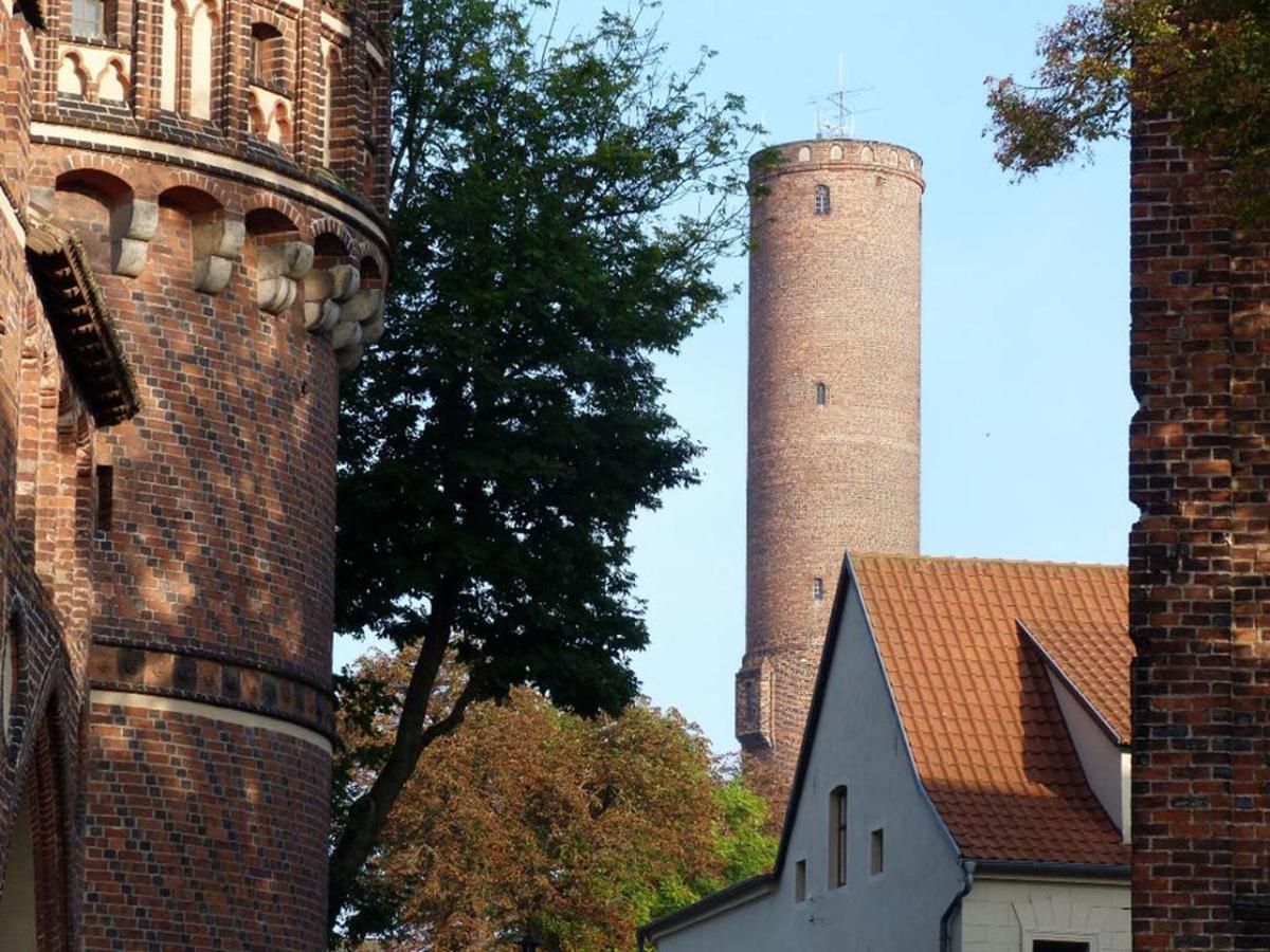 Brezelhaus Villa Tangermunde Bagian luar foto